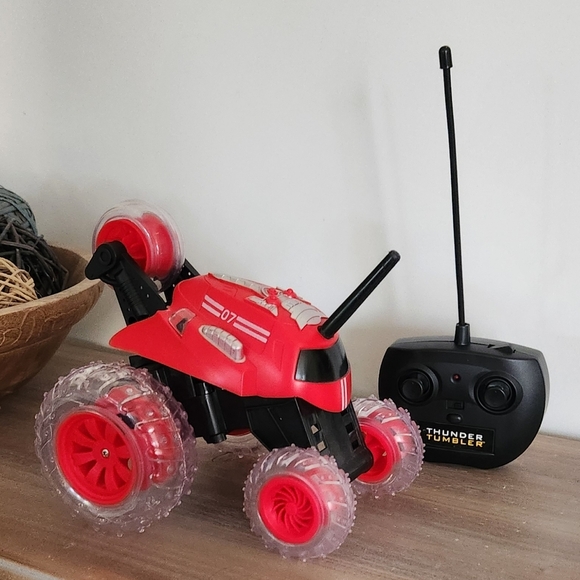 ๐๐ฅ Red Thunder Tumbler RC Stunt Car โ Pre-Owned, Fully Functional - perfect - Picture 3 of 15